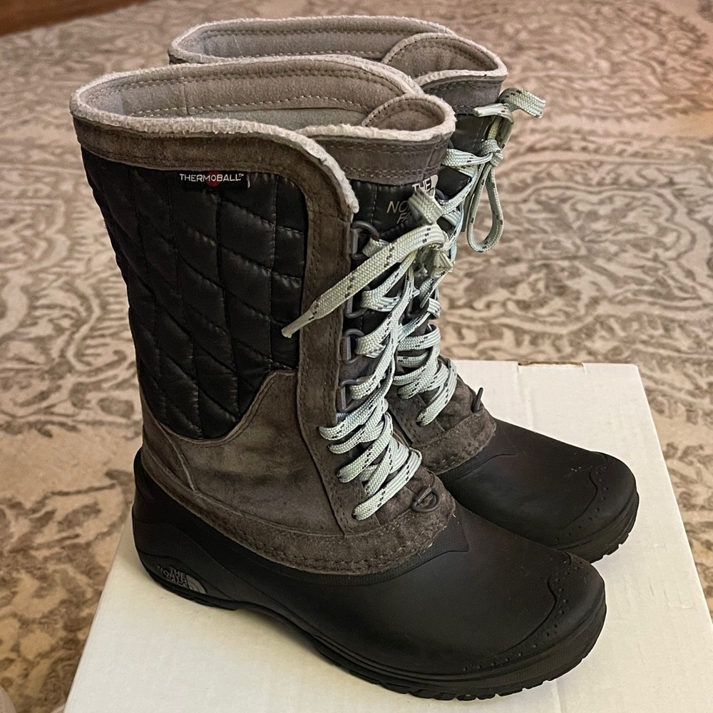 The North Face Women's Black and Gray Insulated Boots size 5.5